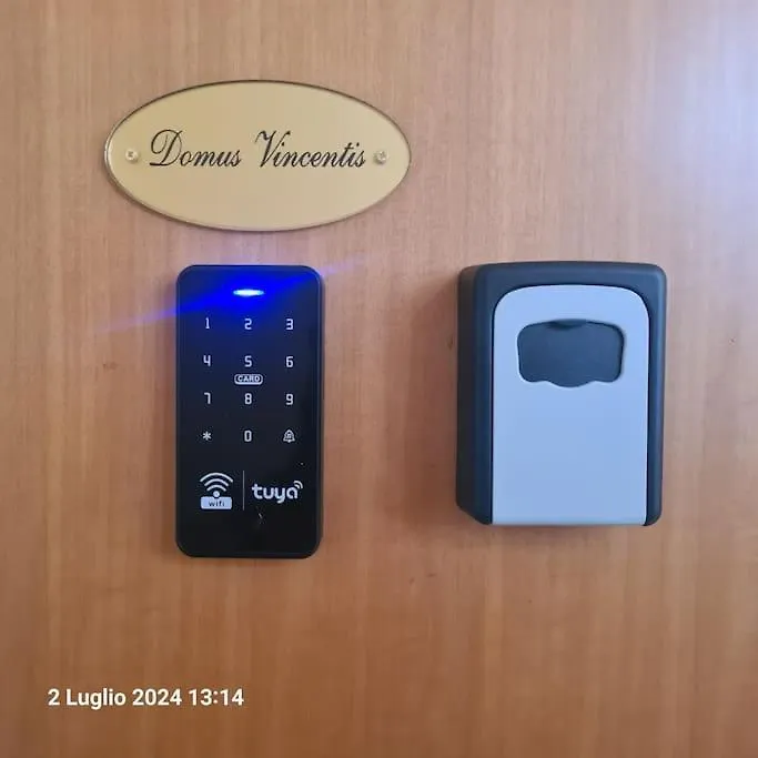 Domus Vincentis Eur -Space&Light - Center In 20Min 로마 0*,